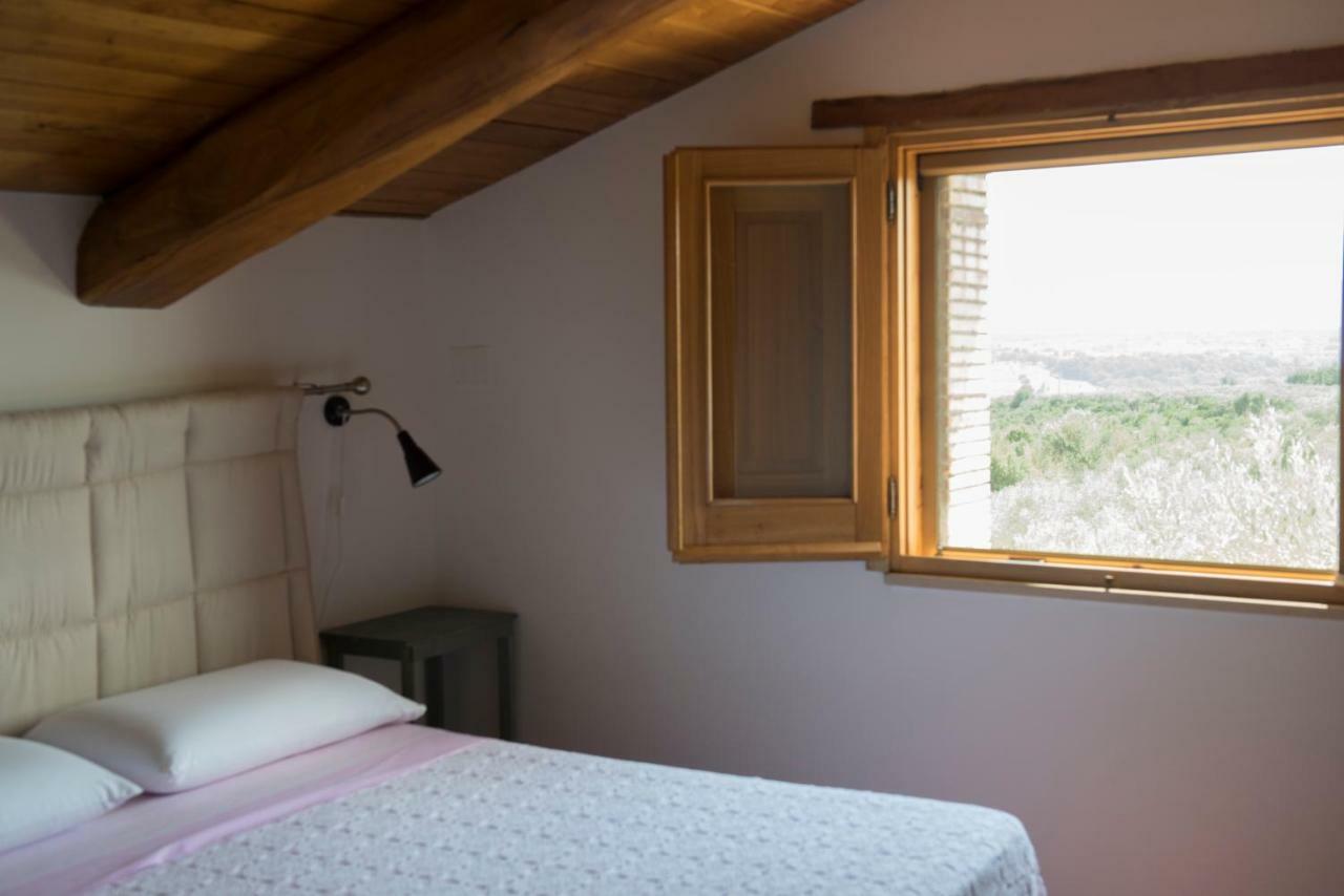 B&B Rifugio Tra Gli Ulivi Campagna Eksteriør bilde