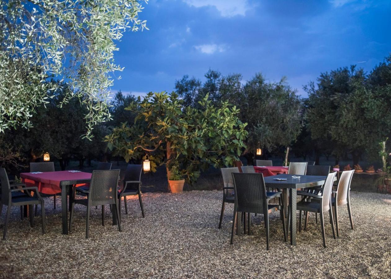 B&B Rifugio Tra Gli Ulivi Campagna Eksteriør bilde